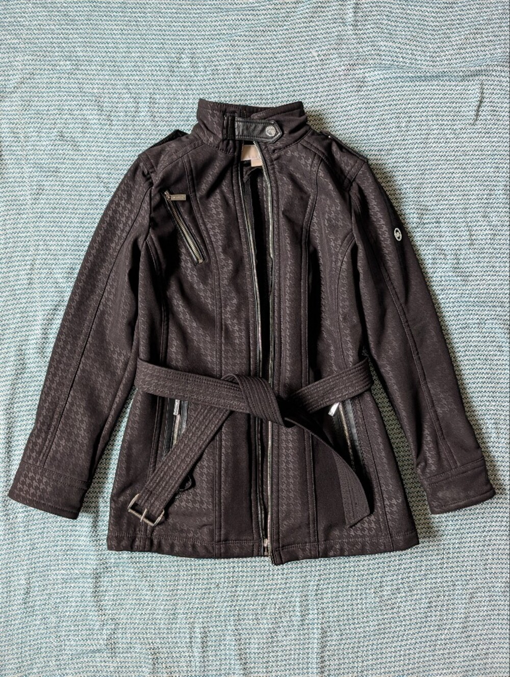 MICHAEL Michael Kors Black Houndstooth Belted Trench Coat